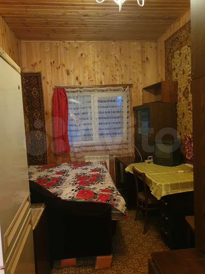 Комната 20 м² в 2-к., 1/2 эт.