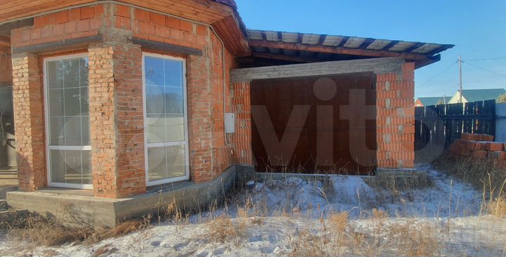 Дом 286,9 м² на участке 16 сот.