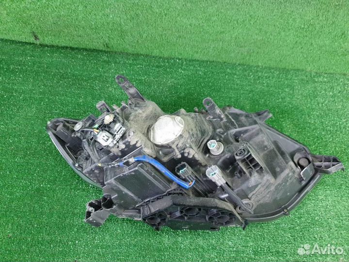 Фара левая Nissan X-Trail