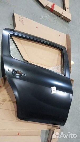 Дверь RNL5792222R задняя правая Renault Sandero
