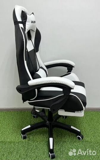 Кресло для игр. Игровое кресло с массажем