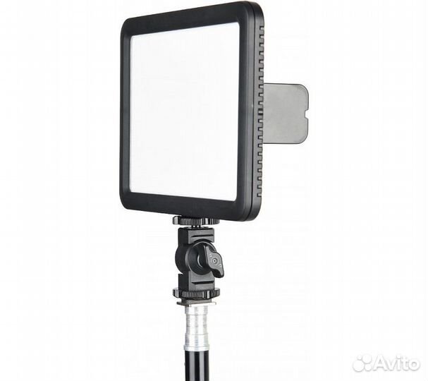 Осветитель светодиодный Godox ledp120C накамерный