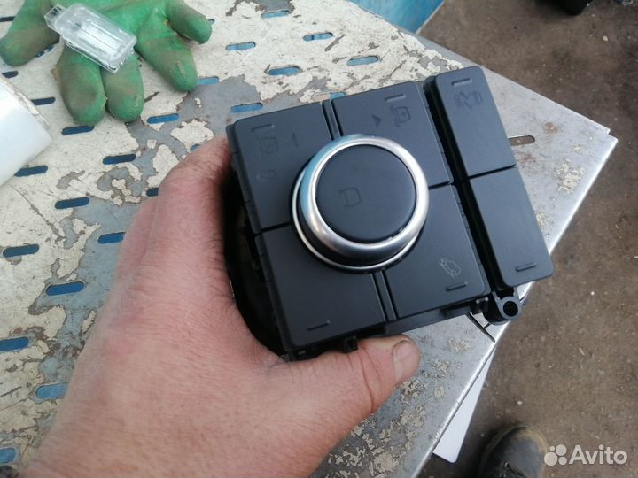 Блок управления подвеской Range Rover Sport 2 L494