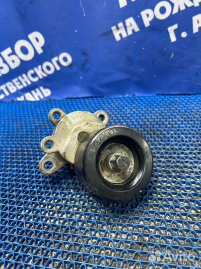 Натяжитель приводного ремня Nissan Murano Z50