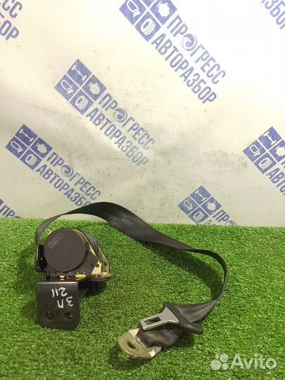 Ремень безопасности задний правый Toyota Avensis