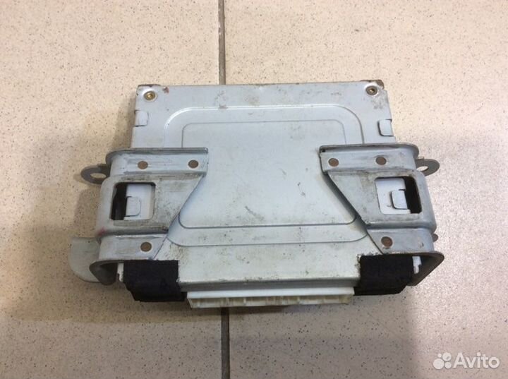 Блок управления abs Mitsubishi Pajero 4 V8