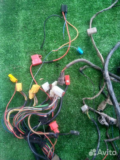 Коса эбу 1.6 AEE Golf 3 Vento