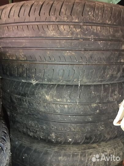 Bridgestone Blizzak VRX2 235/55 R17