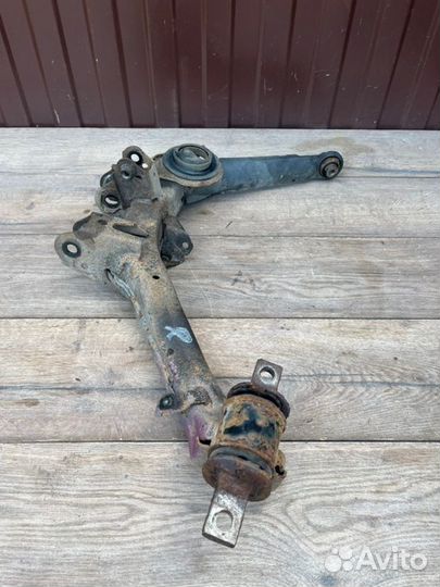 Рычаг задний правый Honda Civic 4D 1.8 2006