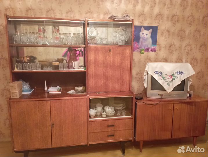 Отдам бесплатно сервант
