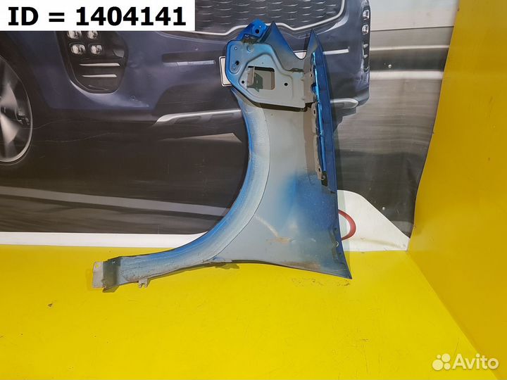 Крыло переднее правое Renault Sandero