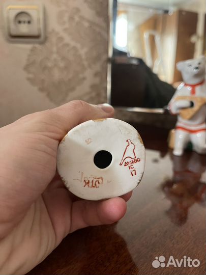 Статуэтка фарфорова СССР: Девушка в кокошнике