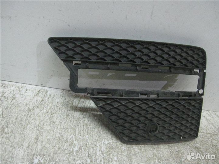 Рамка птф передняя левая Mercedes-Benz Ml W166