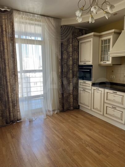 4-к. квартира, 99,5 м², 19/25 эт.