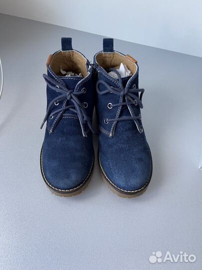 Ботинки демисезонные замшевые для мальчика Какаду