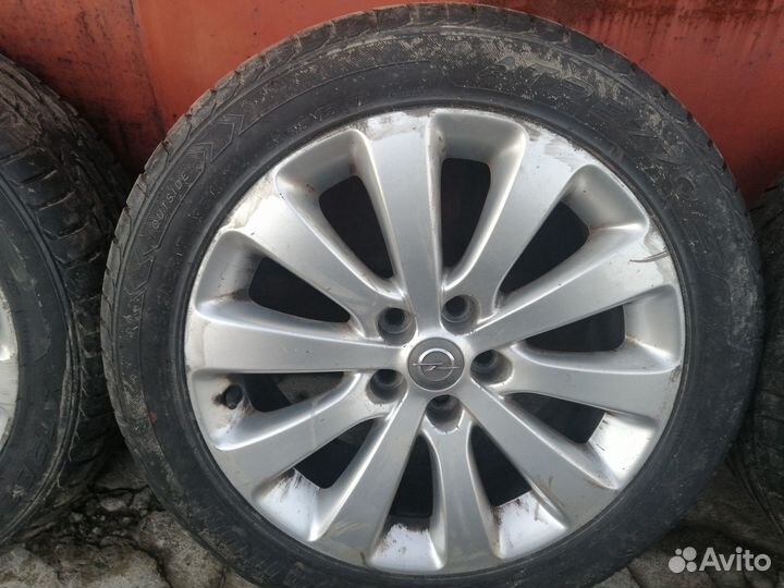 Комплект колес r17 на Opel Astra j
