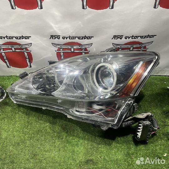 Фары Lexus IS250