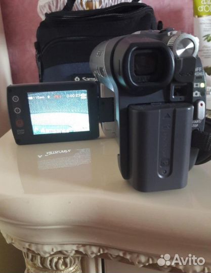 Видеокамера sony handycam