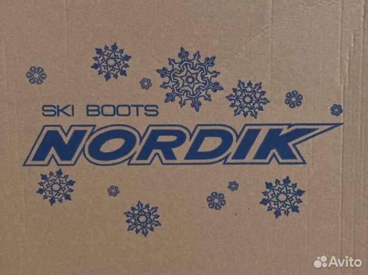 Мужские лыжные ботинки nordik 42 размер