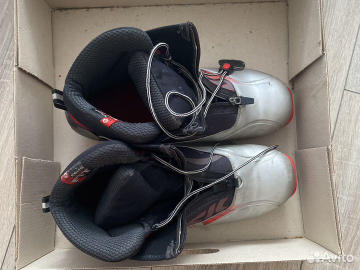 Ботинки лыжные мужские 43