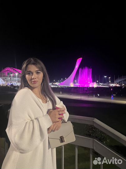 Имеется опыт: кассир, бариста