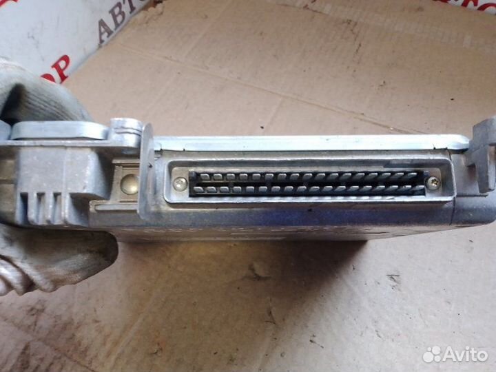 Блок управления двигателем Renault Laguna 2.0 1995