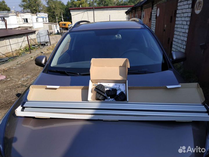 Багажник на рейлинги