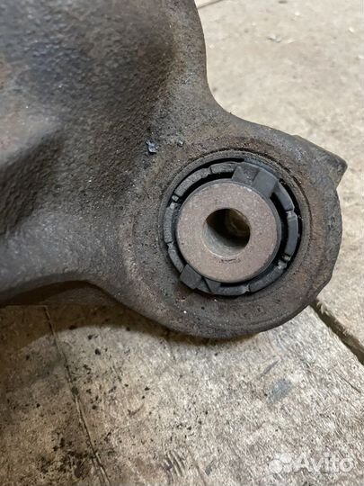 Кулак задний правый Mazda 3 (BM/BN) 2013-2018