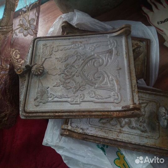 Дверцы печные чугунные