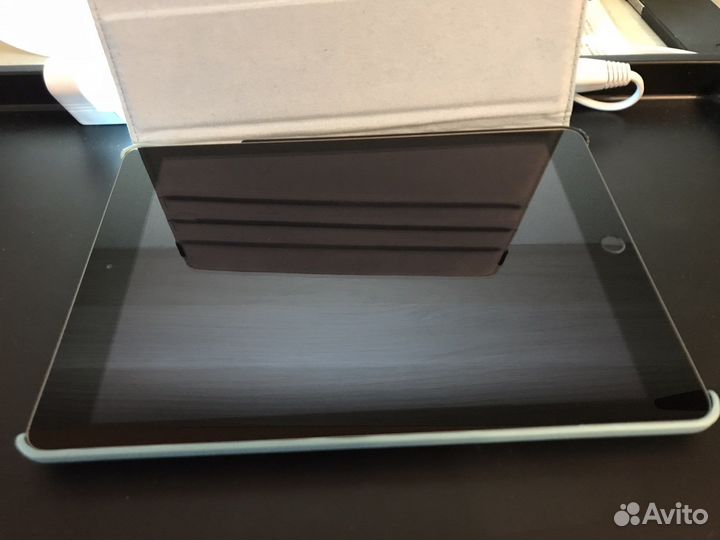 iPad 5 поколения 2017