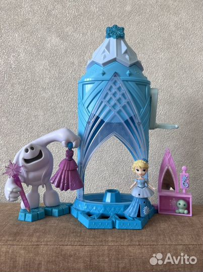 Игрушка Замок Эльзы «сделай волшебный лед»