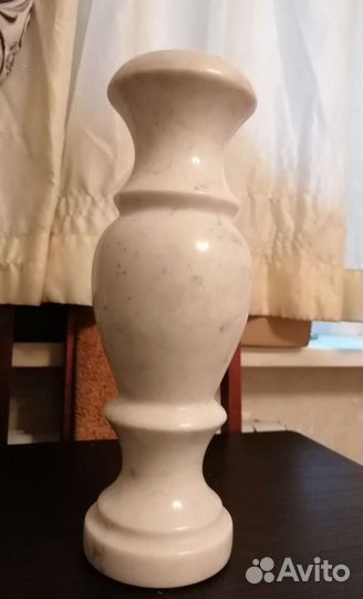 Мраморная ваза 40см