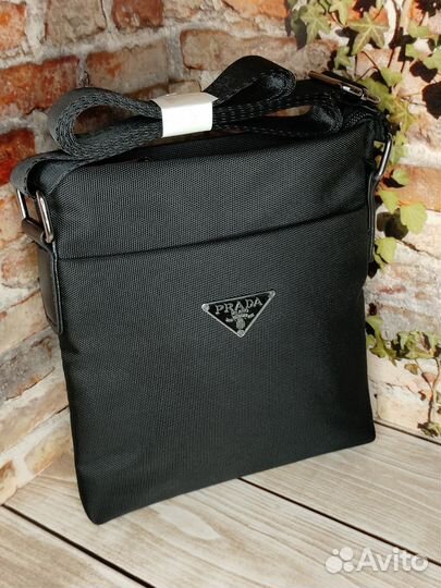 Сумка через плечо.prada