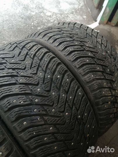 Nokian Tyres Hakkapeliitta 8 245/40 R18