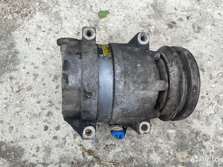 Компрессор кондиционера Chevrolet Lanos седан 1.5
