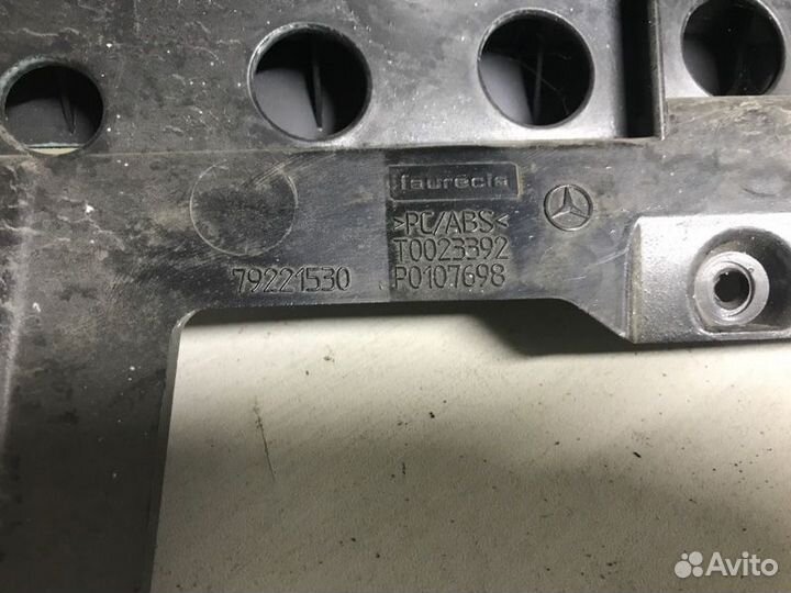 Накладка на торпеду Mercedes-Benz S-Class W221