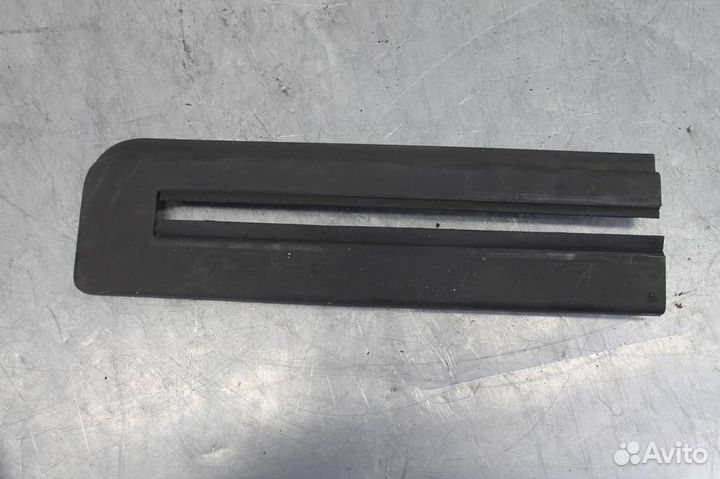 Накладка салазок Nissan Pathfinder R52