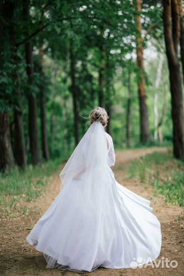 Свадебное платье