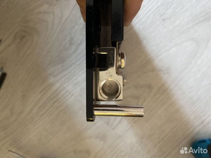 Дистрибьютор питания Aura