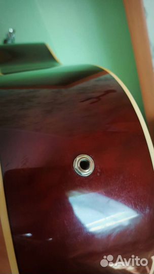 Гитара с тюнером