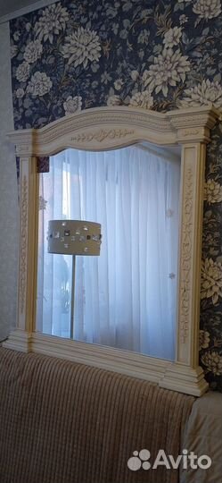 Зеркало в раме