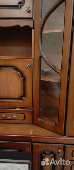 Стенка гостинная