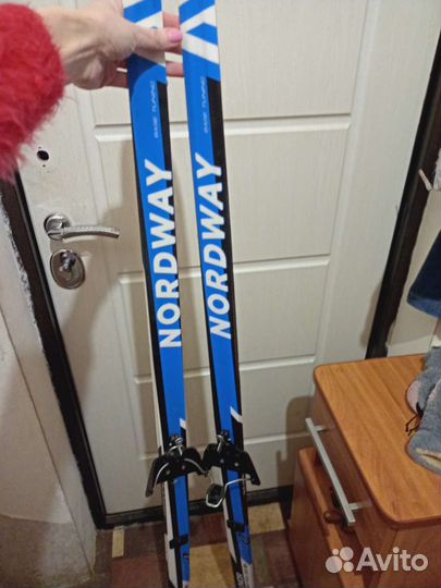 Лыжи 160 см