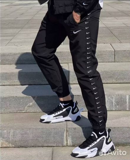 Спортивные штаны