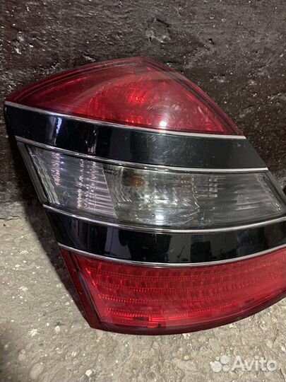 Задние фонари мерседес 221