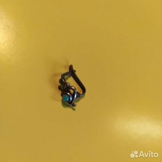 Серебряная серьга СССР с камнем хризопраз