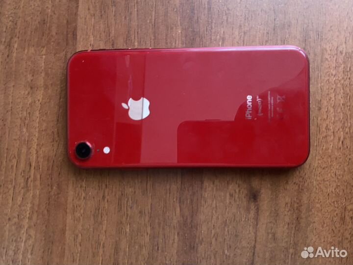 iPhone XR 64gb red