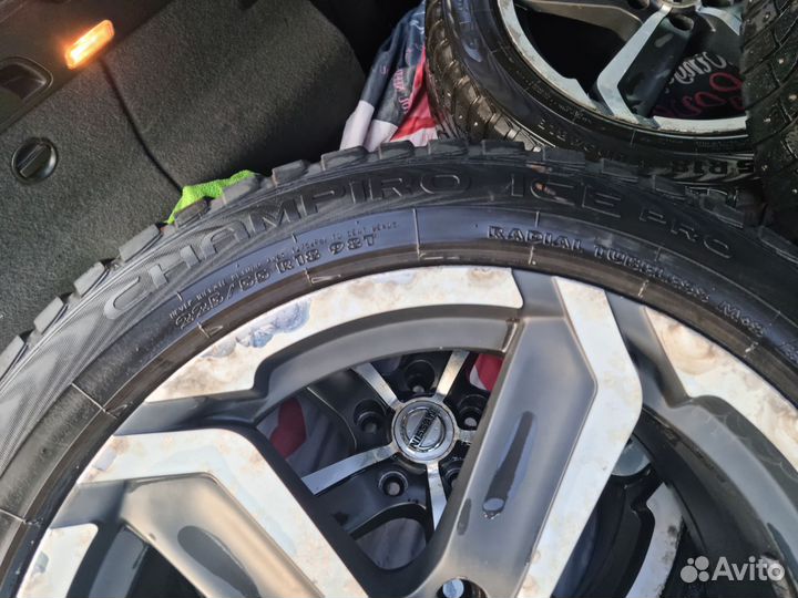 Комплект резина r18 с литыми дисками