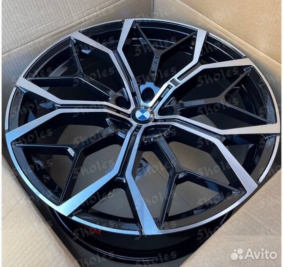 Литые диски BMW X5 x6 X7 R22