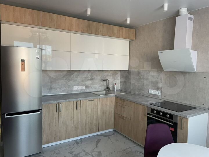 2-к. квартира, 45 м², 7/25 эт.